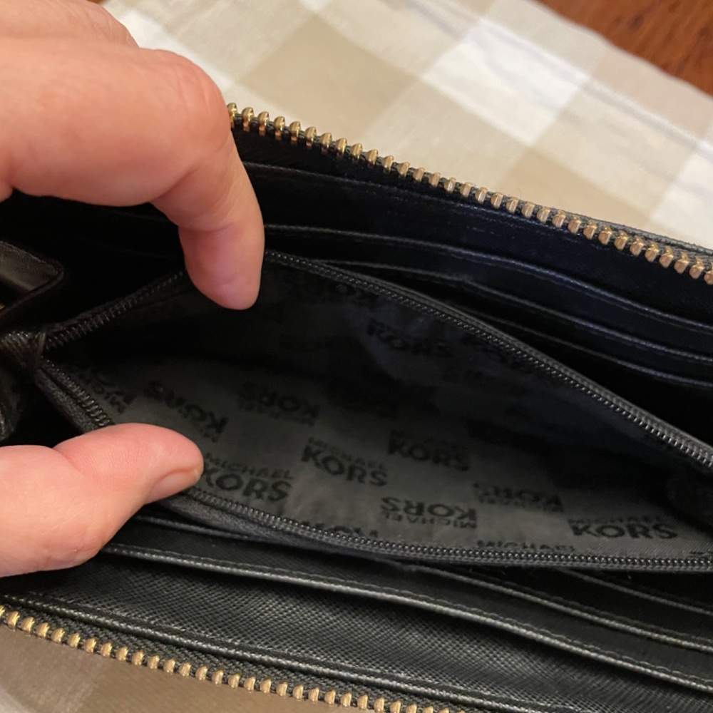 Micheal Kors Large Zip Python Snake Embossed Wall… - image 7